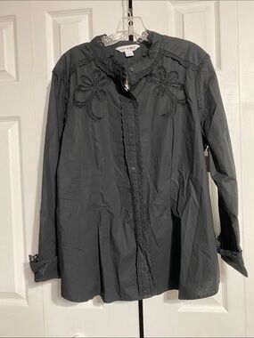 Old Navy NWT black & lace button down shirt top blouse size XL